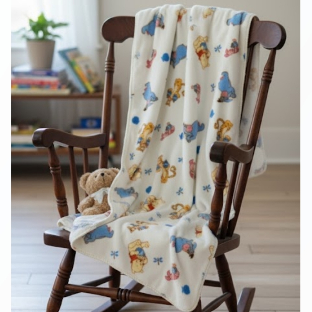 Disney Winnie the Pooh Baby Blanket - Soft Cuddley Nursey Lovey